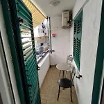 Omiska Stina Apartamento *