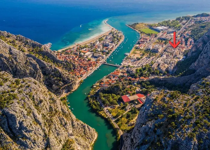 Omiska Stina Apartman Omis